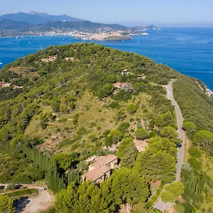 Danesi Casa di campagna Rio dellʼElba